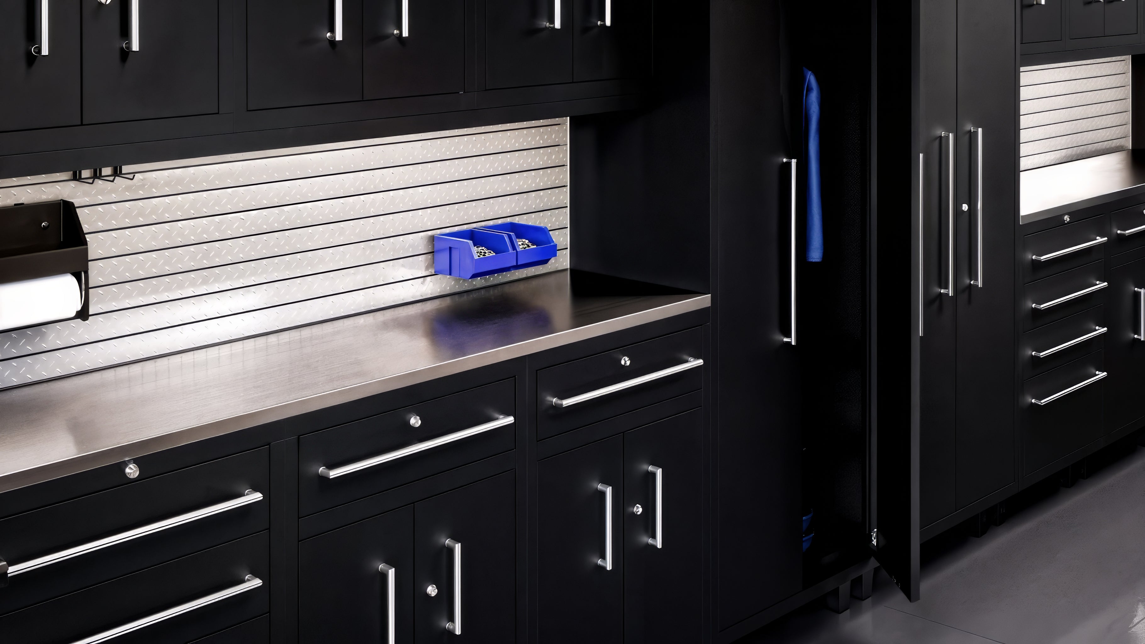 Core 30W Locker | Compact Two-Door Cabinet – Shop Ceha Canada